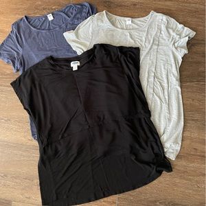 3 PACK! Maternity/Nursing/Postpartum tops. Various colors. Old navy. Medium.